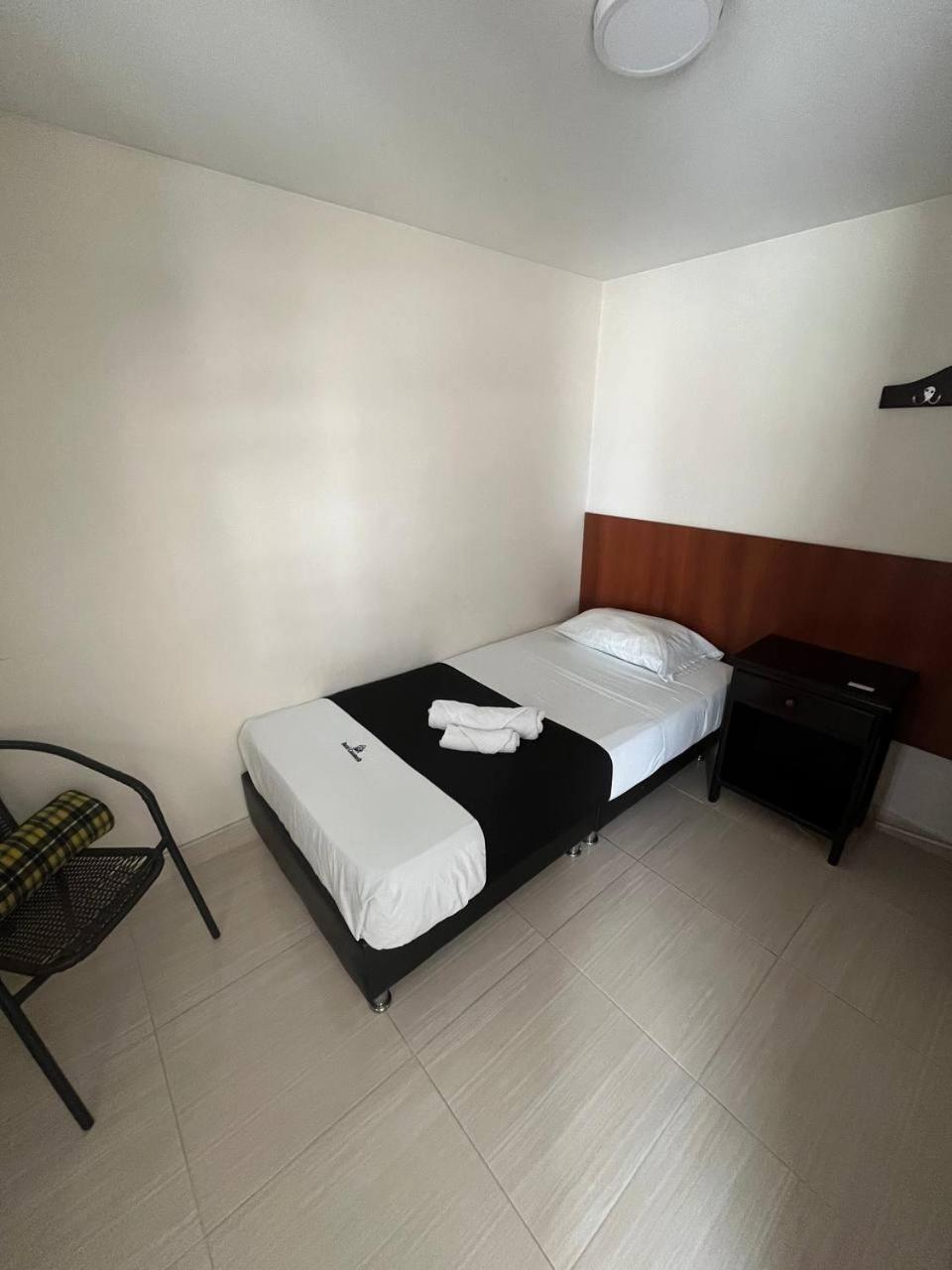 Hotel Otun Plaza Перейра Экстерьер фото