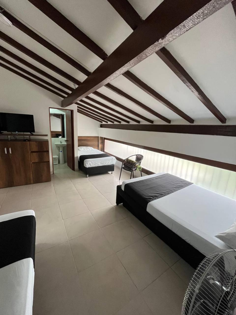 Hotel Otun Plaza Перейра Экстерьер фото